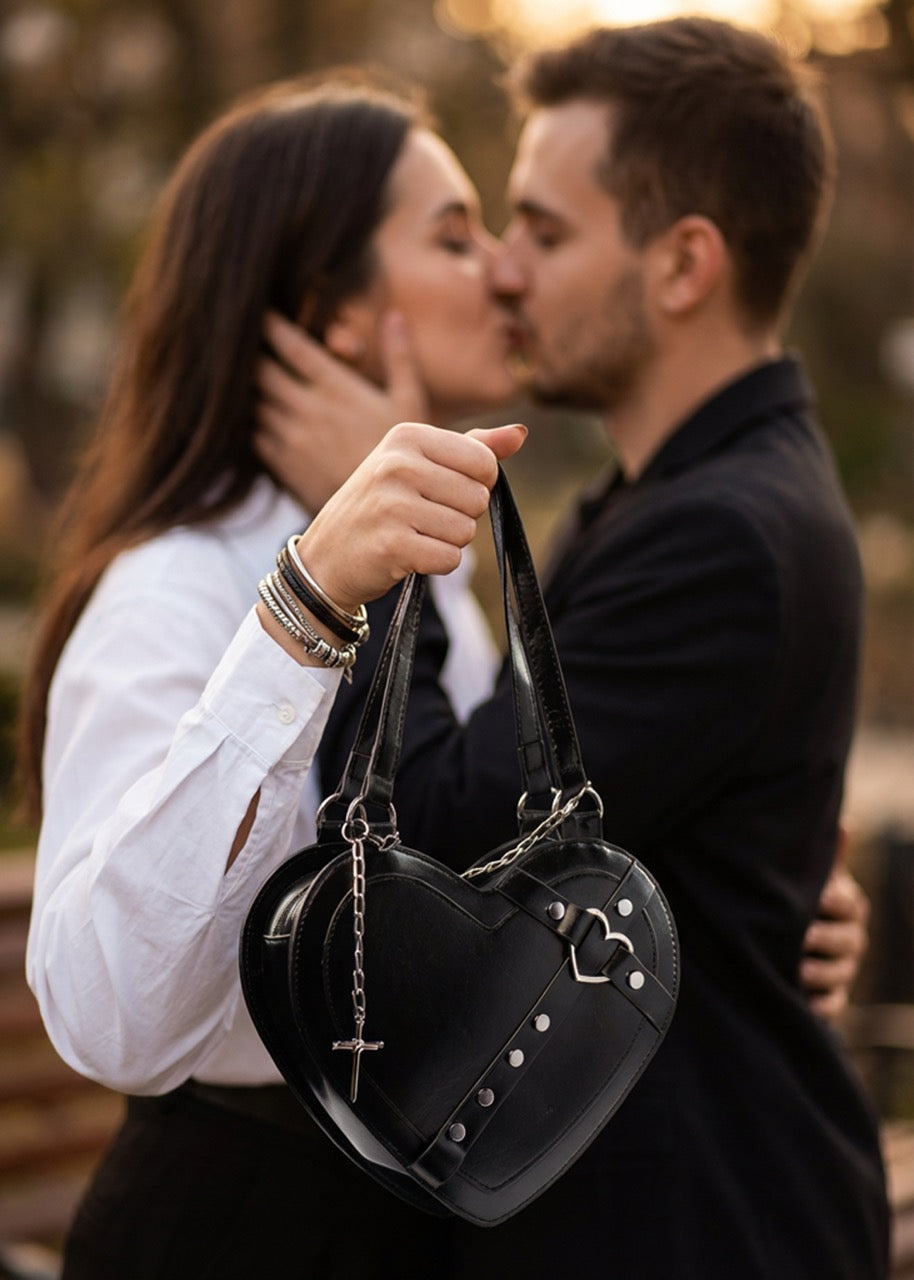 BLOCK36: BORSA A FORMA DI CUORE