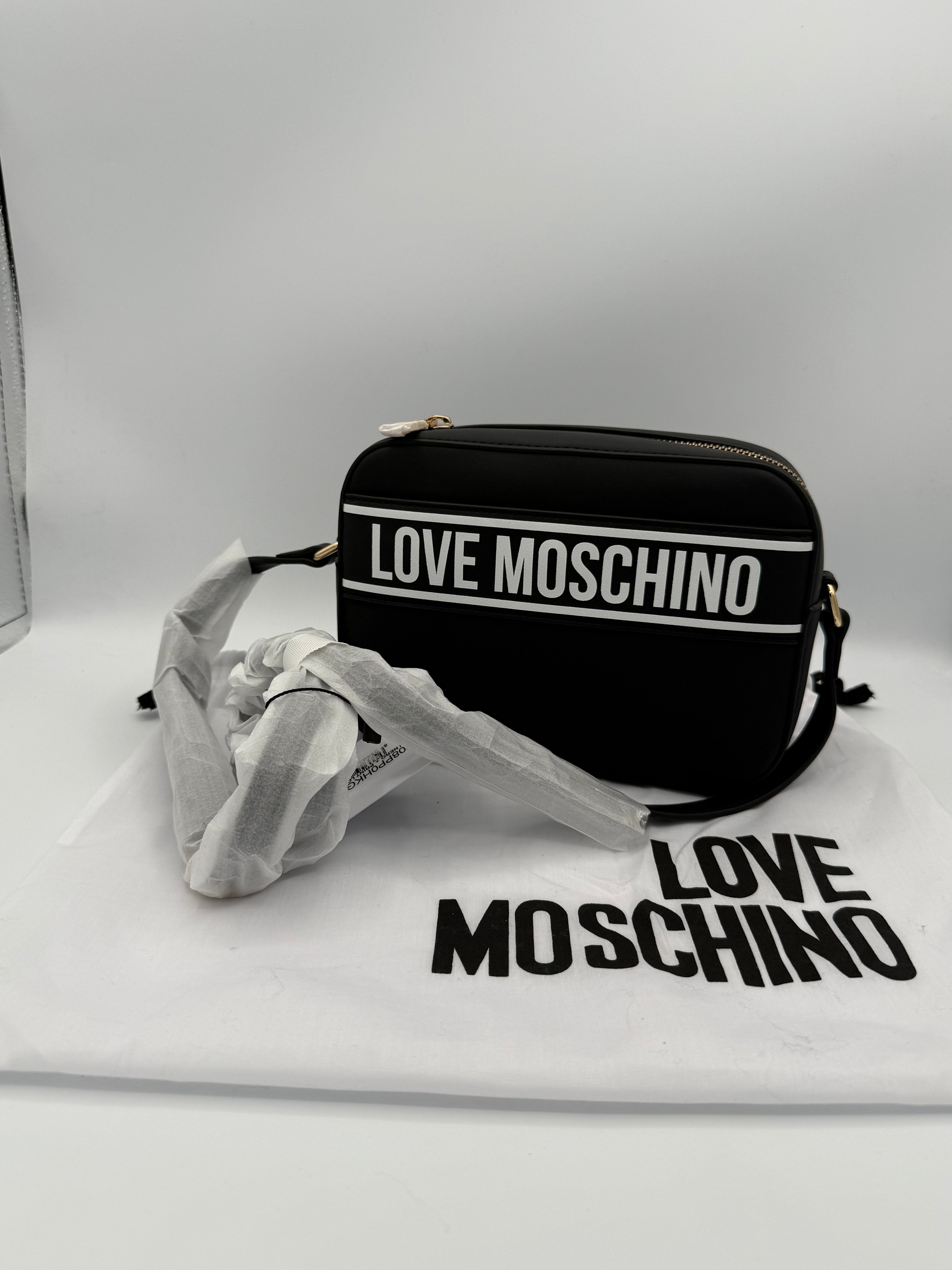 BORSA TRACOLLA SPORTIVA COL NERO