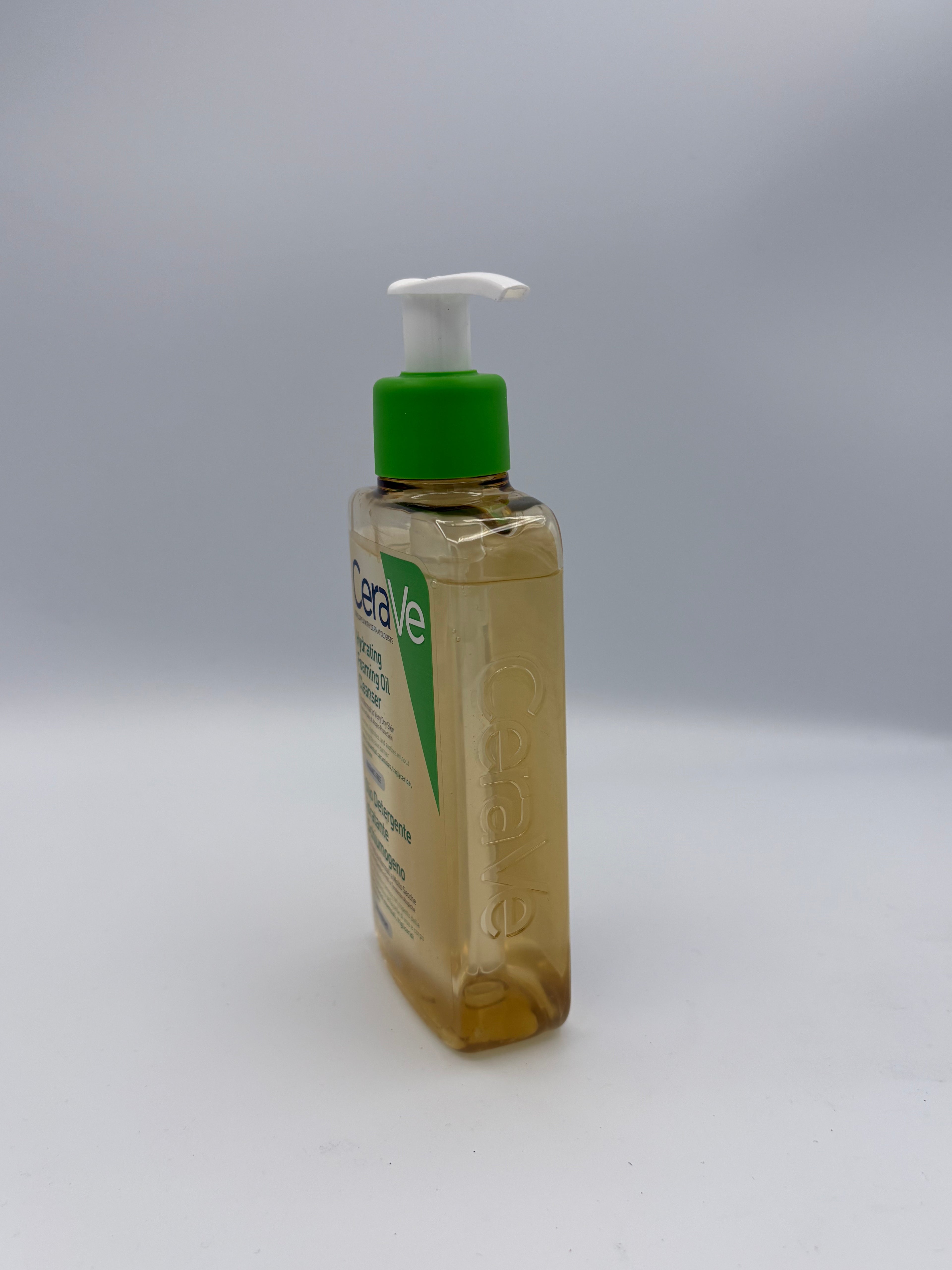 BLOCK36: OLIO	CERAVE	OLIO DETERGENTE IDRATANTE SCHIUMOGENO 236ml
