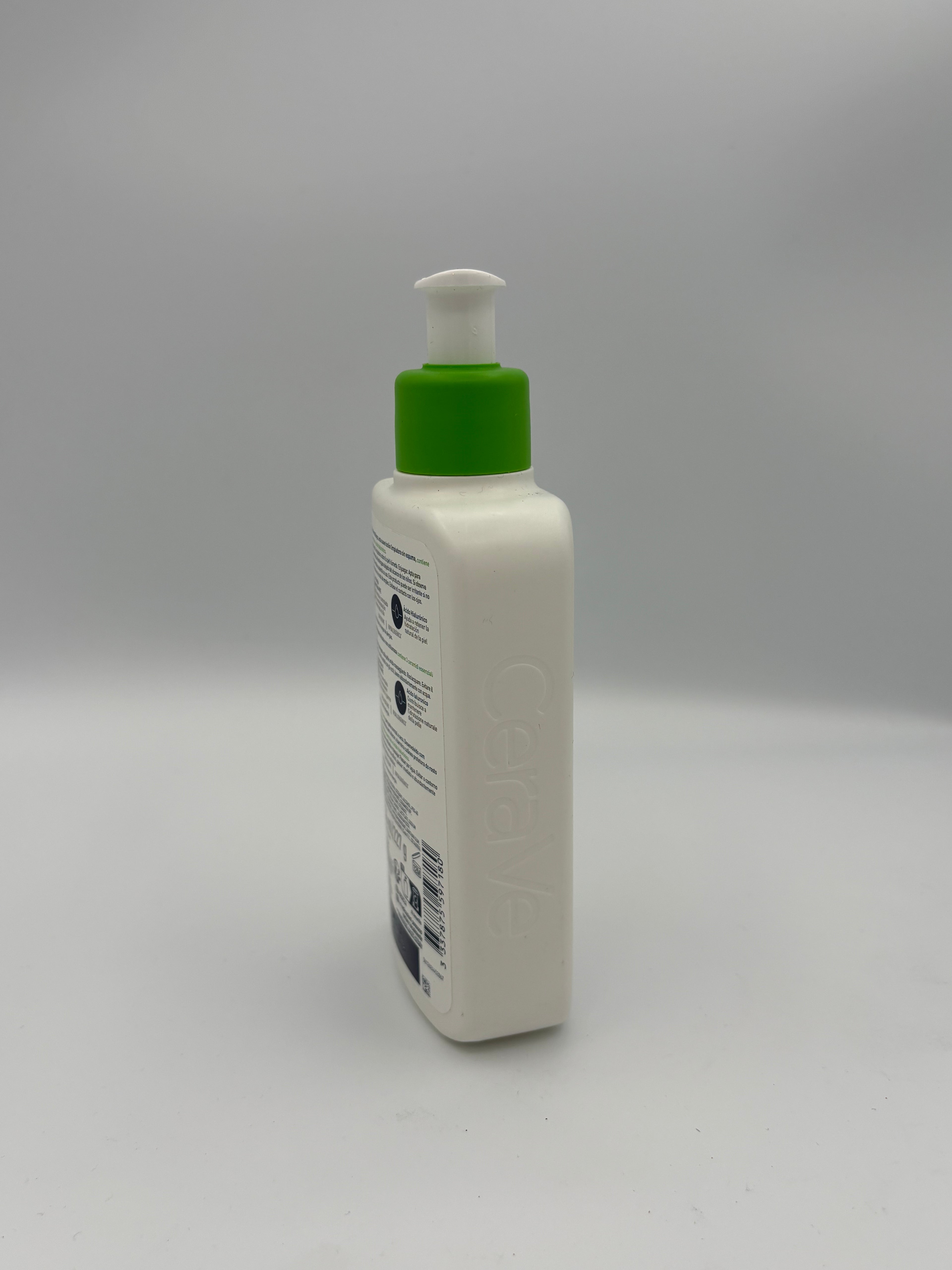 BLOCK36: DETERGENTE	CERAVE	DETERGENTE IDRATANTE 236ml