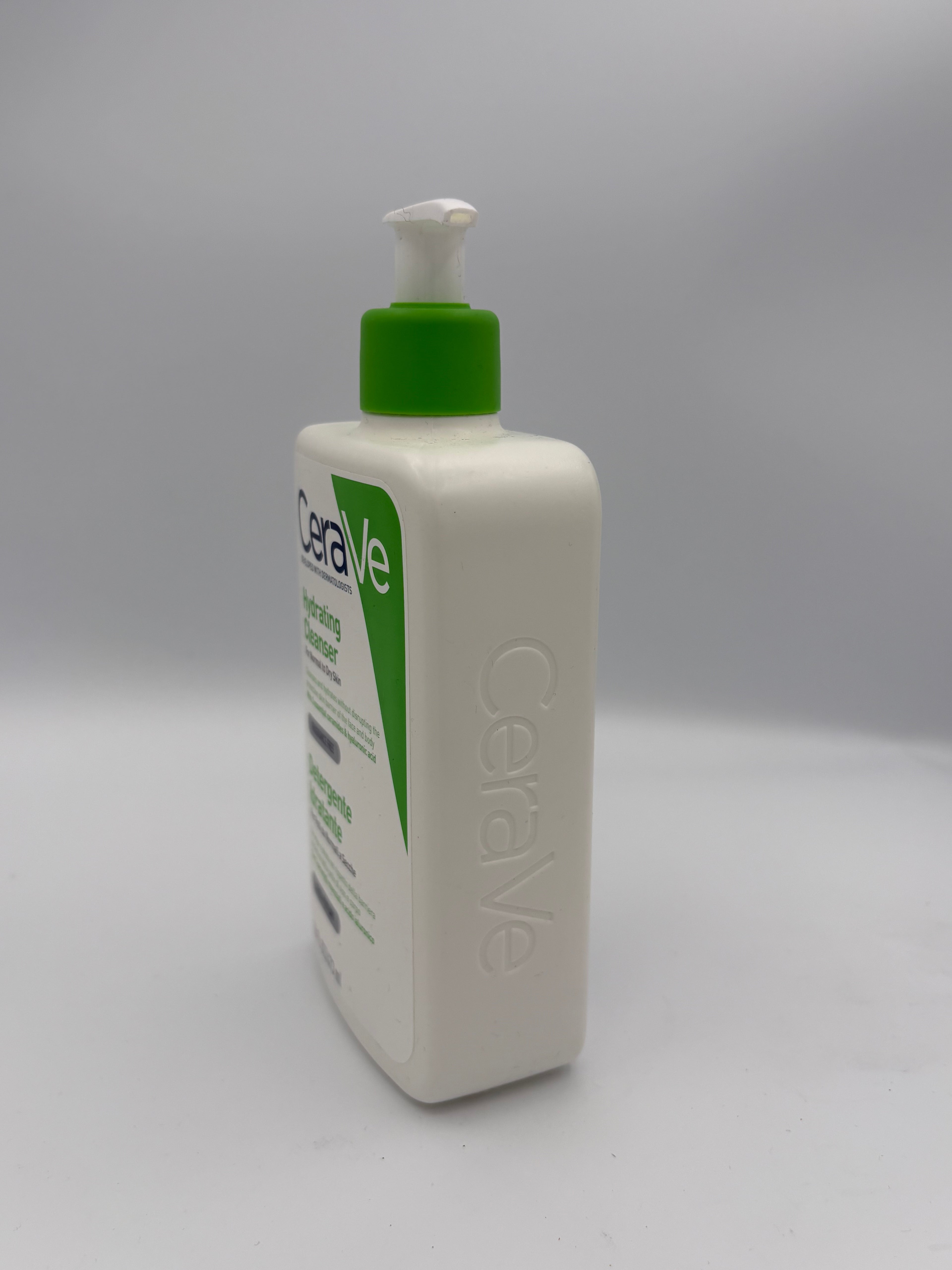 BLOCK36: REINIGER	CERAVE	FEUCHTIGKEITSSPENDENDE REINIGUNG 473ml