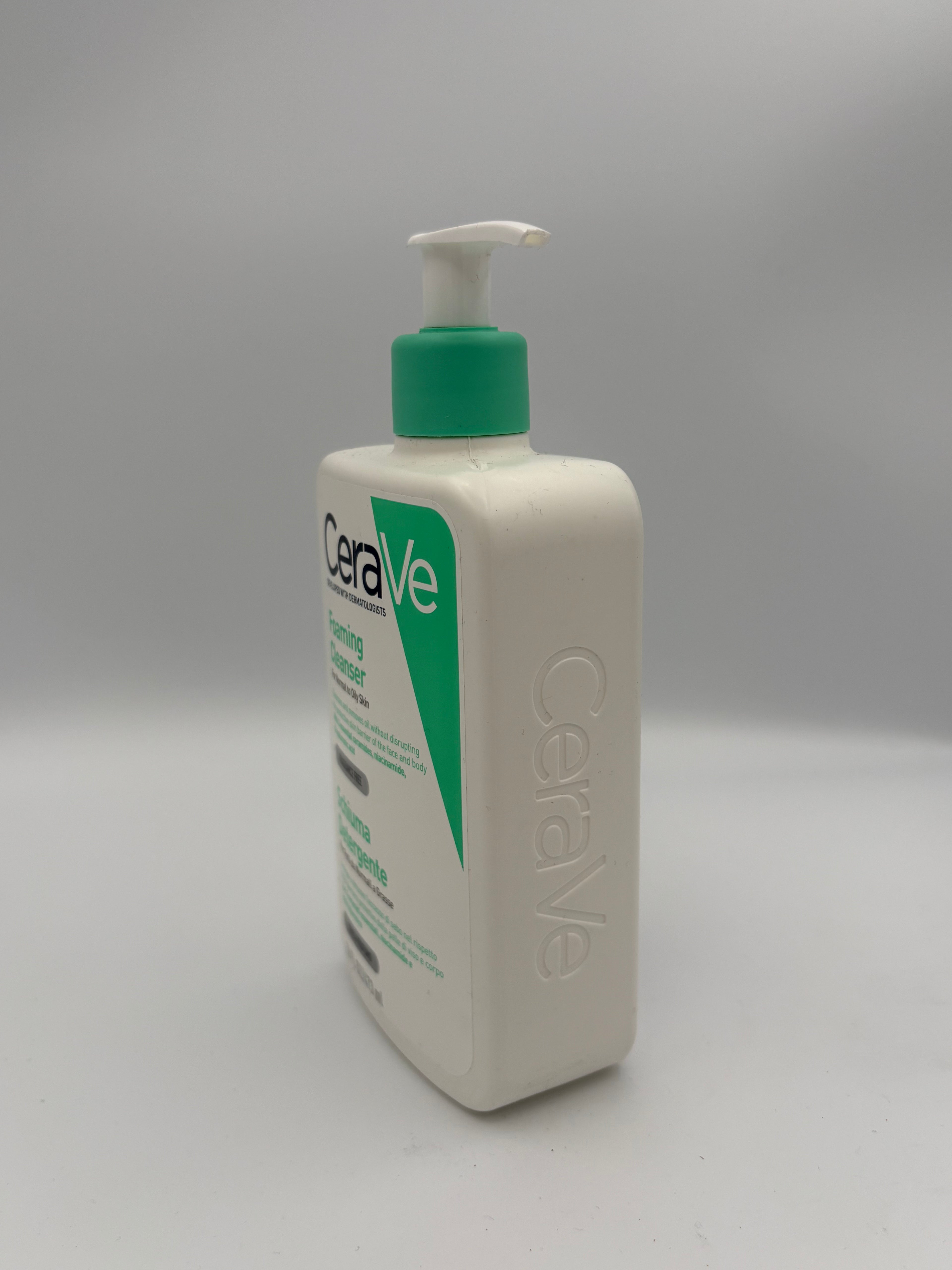 BLOCK36: SCHIUMA	CERAVE	SCHIUMA DETERGENTE 473ml
