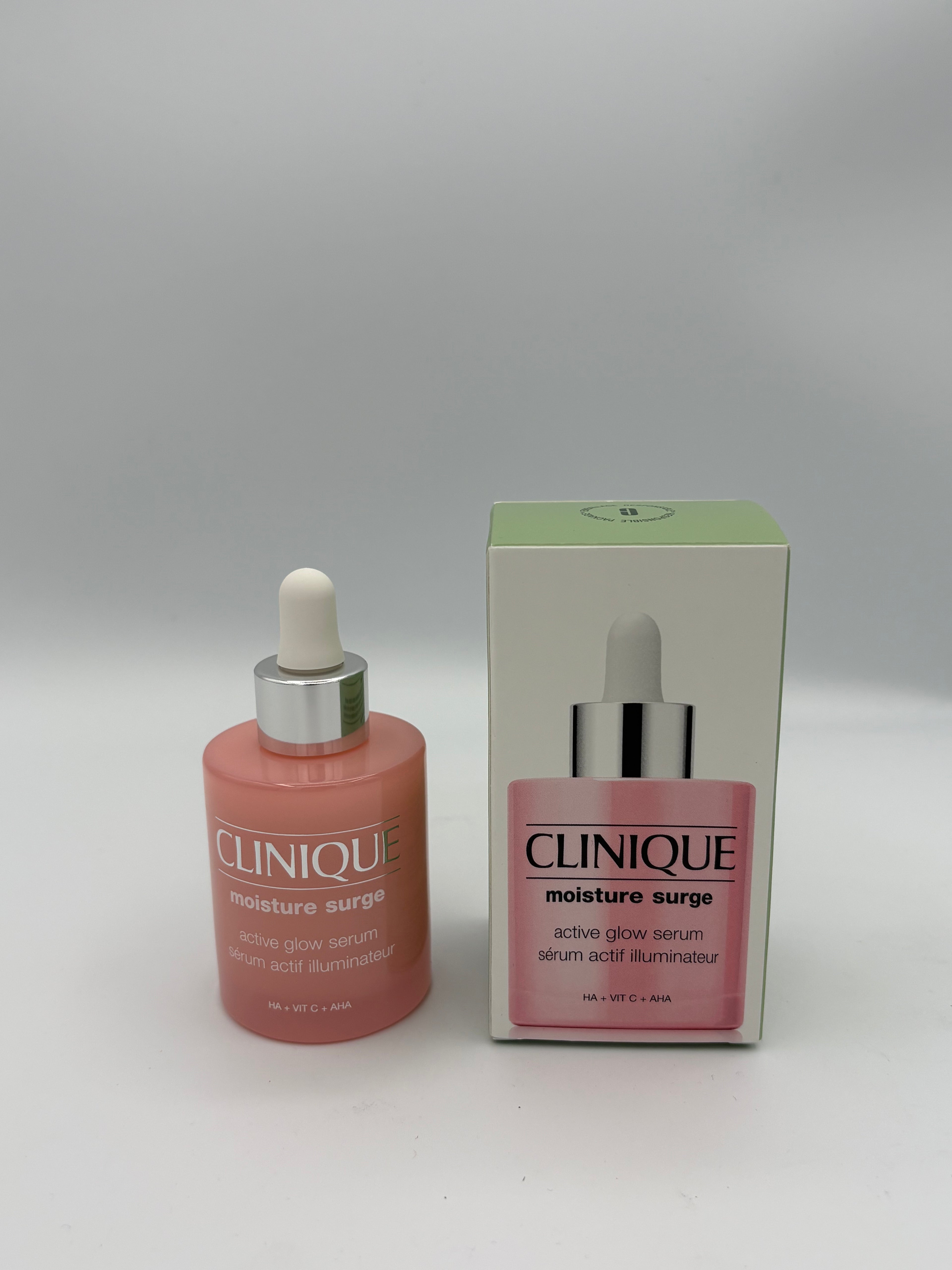 SIERO MOISTURE SURGE ACTIVE GLOW SERUM Siero attivatore di luminosità