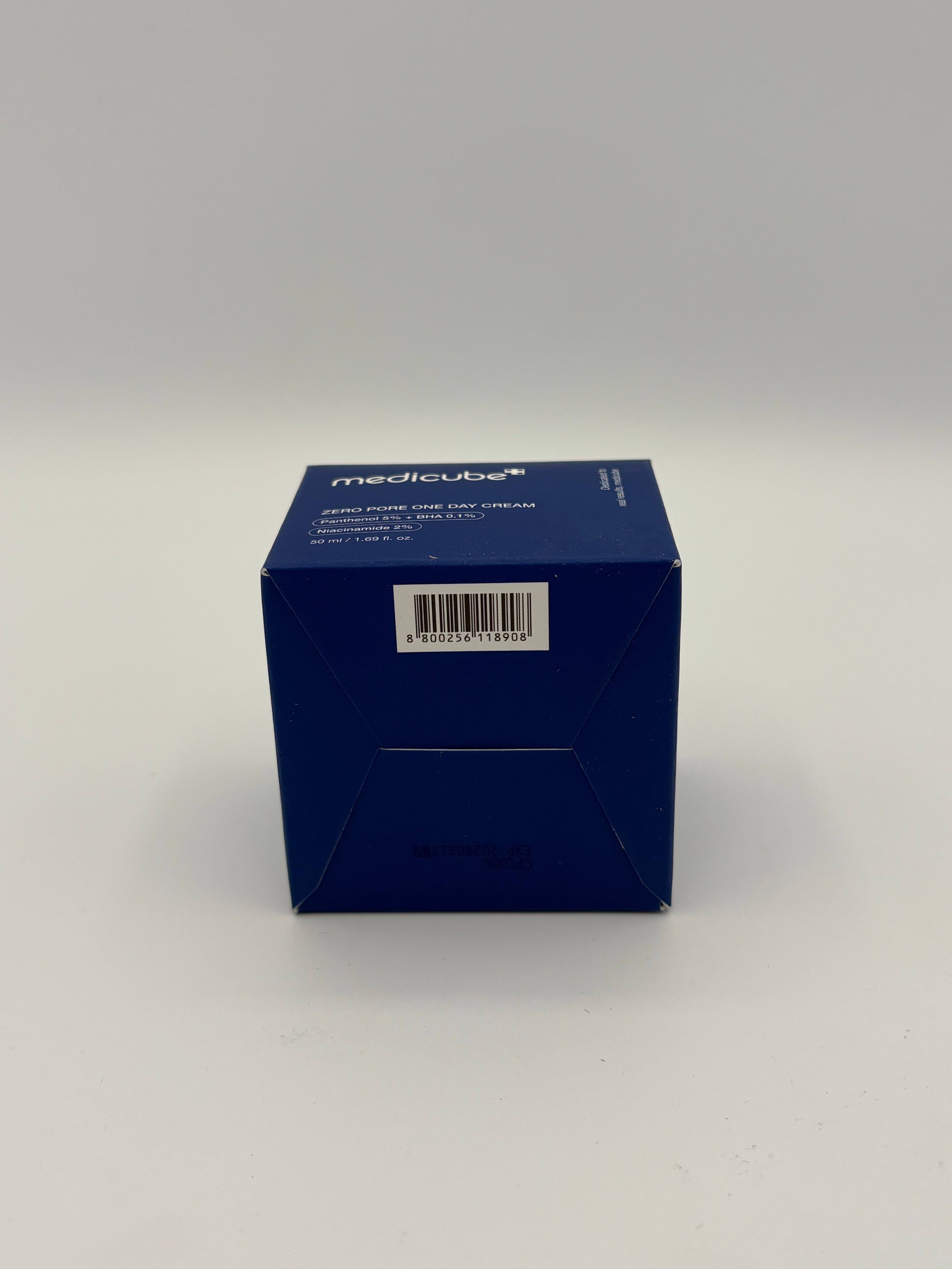 BLOCK36: CREMA	MEDICUBE	ZERO PORE ONE DAY CREAM