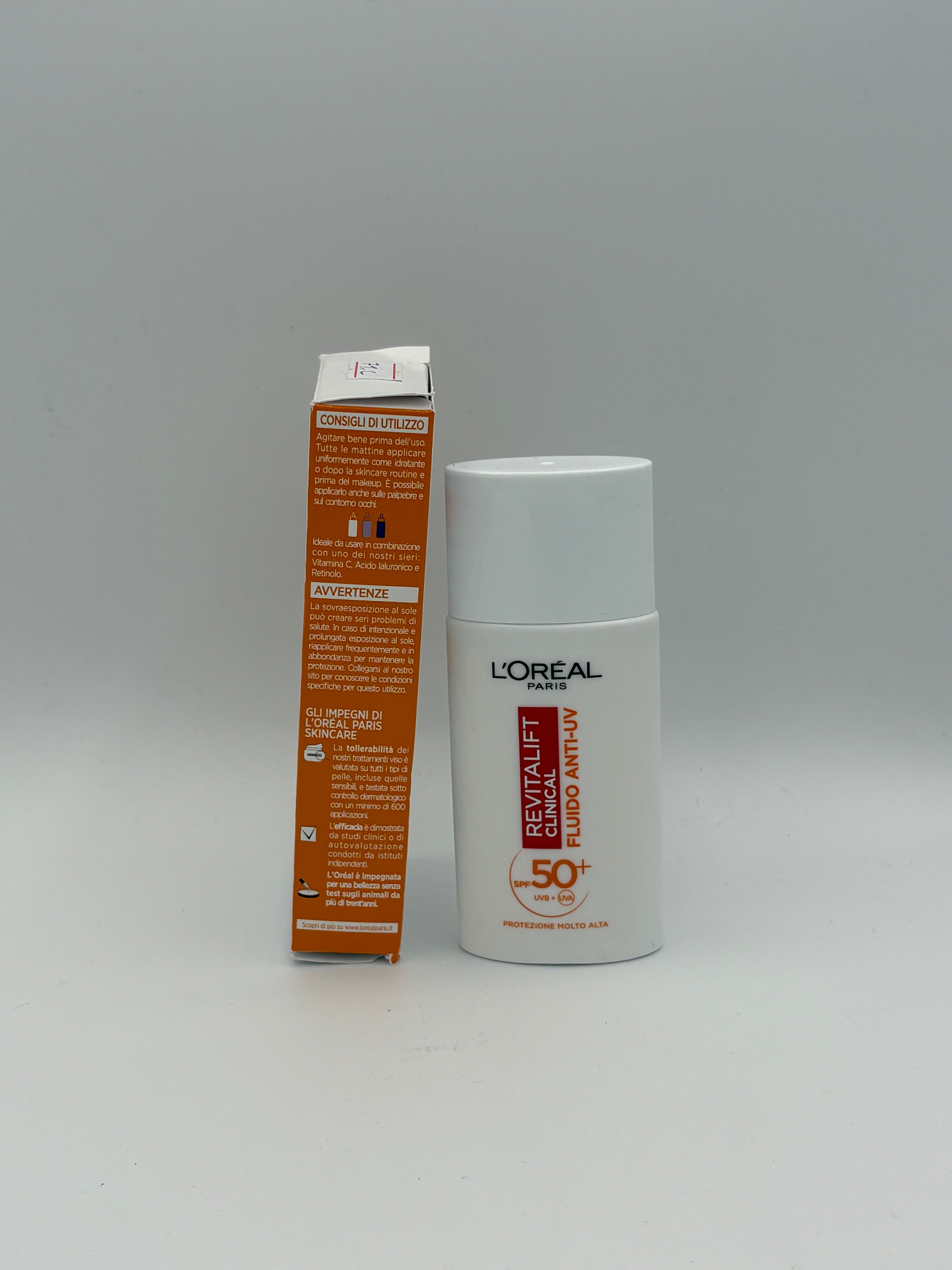 BLOCK36: CREMA	L'OREAL	REVITALIFT CLINICAL FLUIDO ANTI-UV SPF 50+