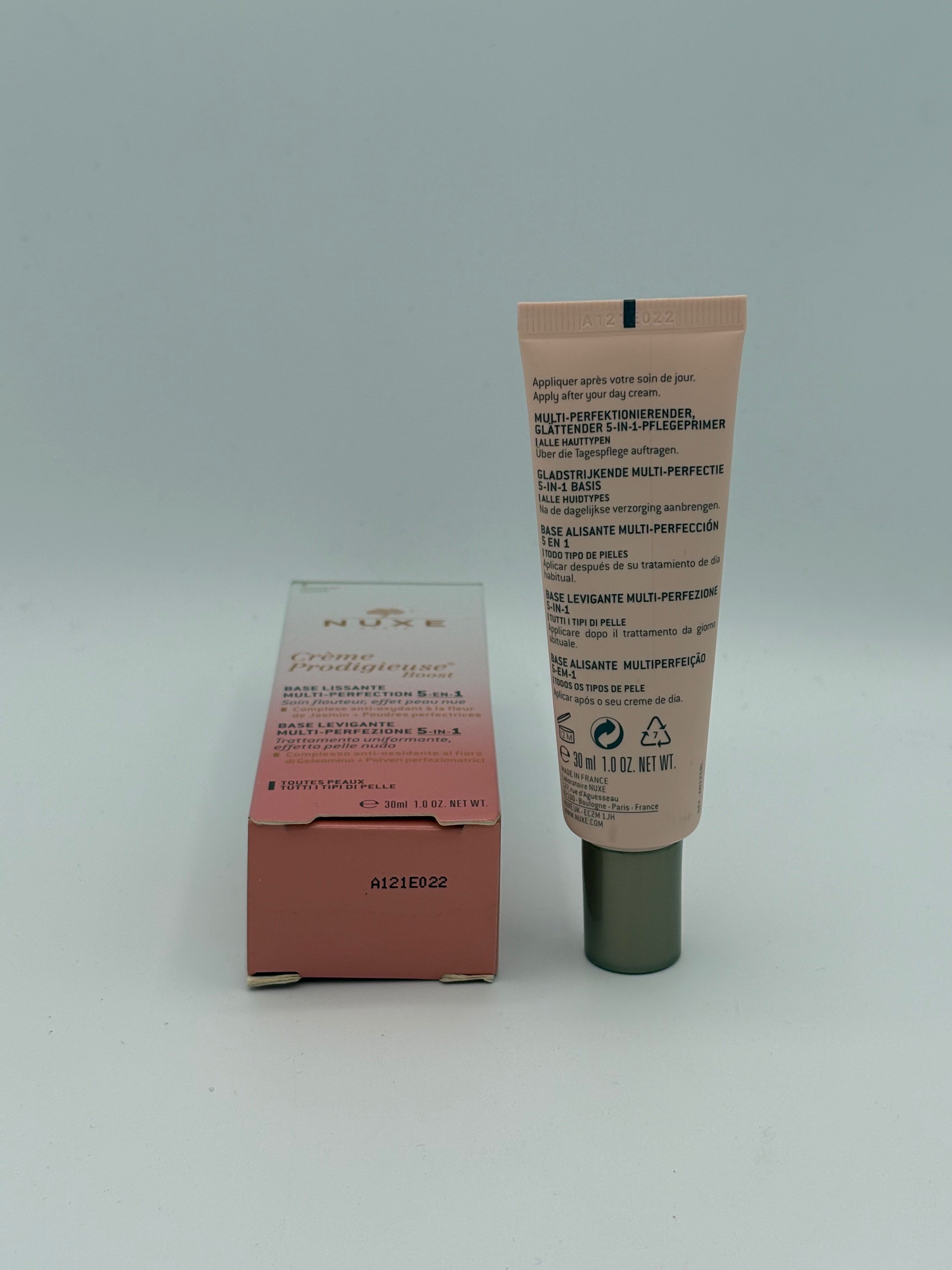 BLOCK36: CREMA	NUXE	BASE LEVIGANTE MULTI-PERFEZIONE 5-IN-1