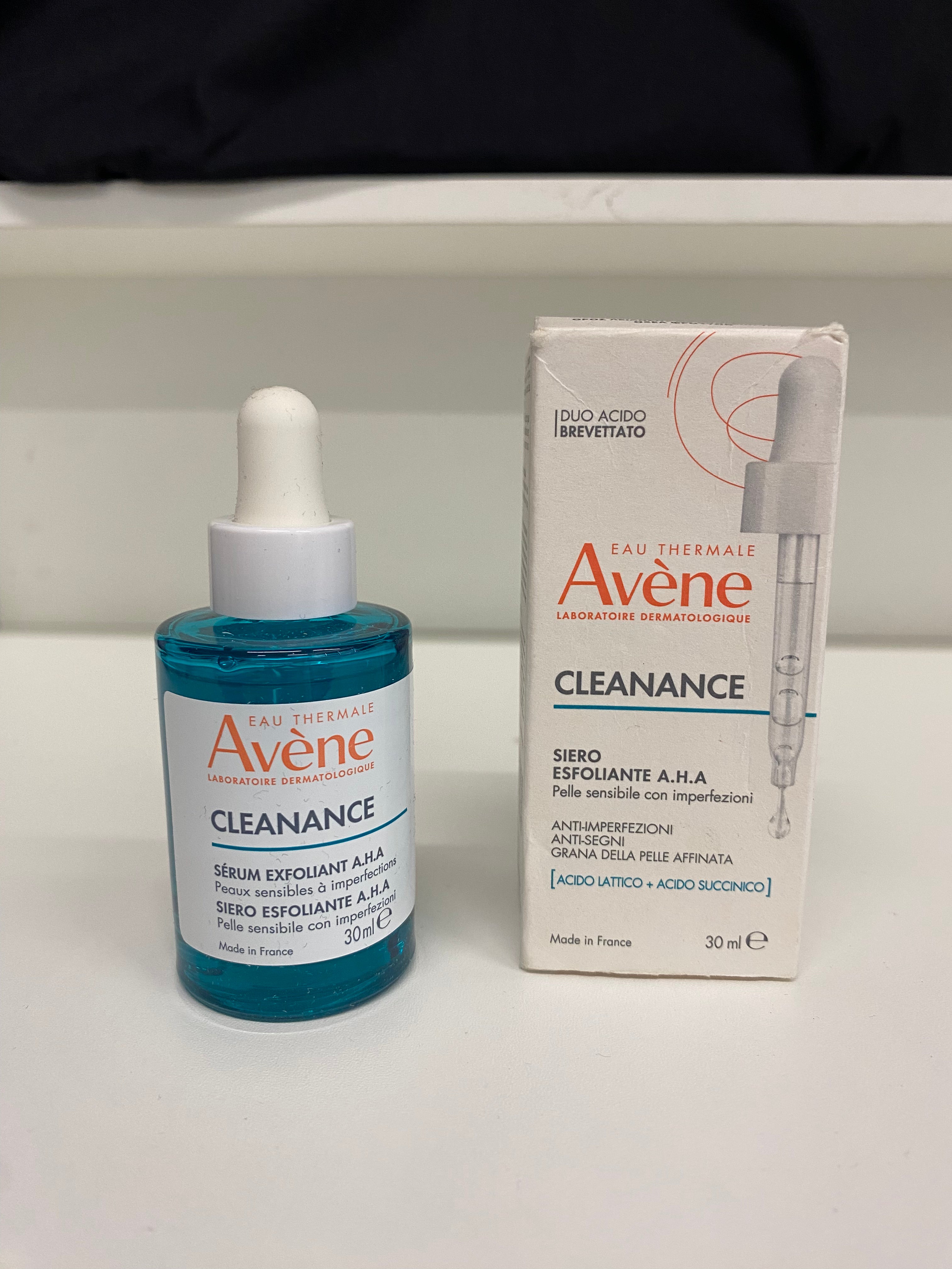 AVENE  CLEANANCE SIERO ESFOLIANTE A.H.A.