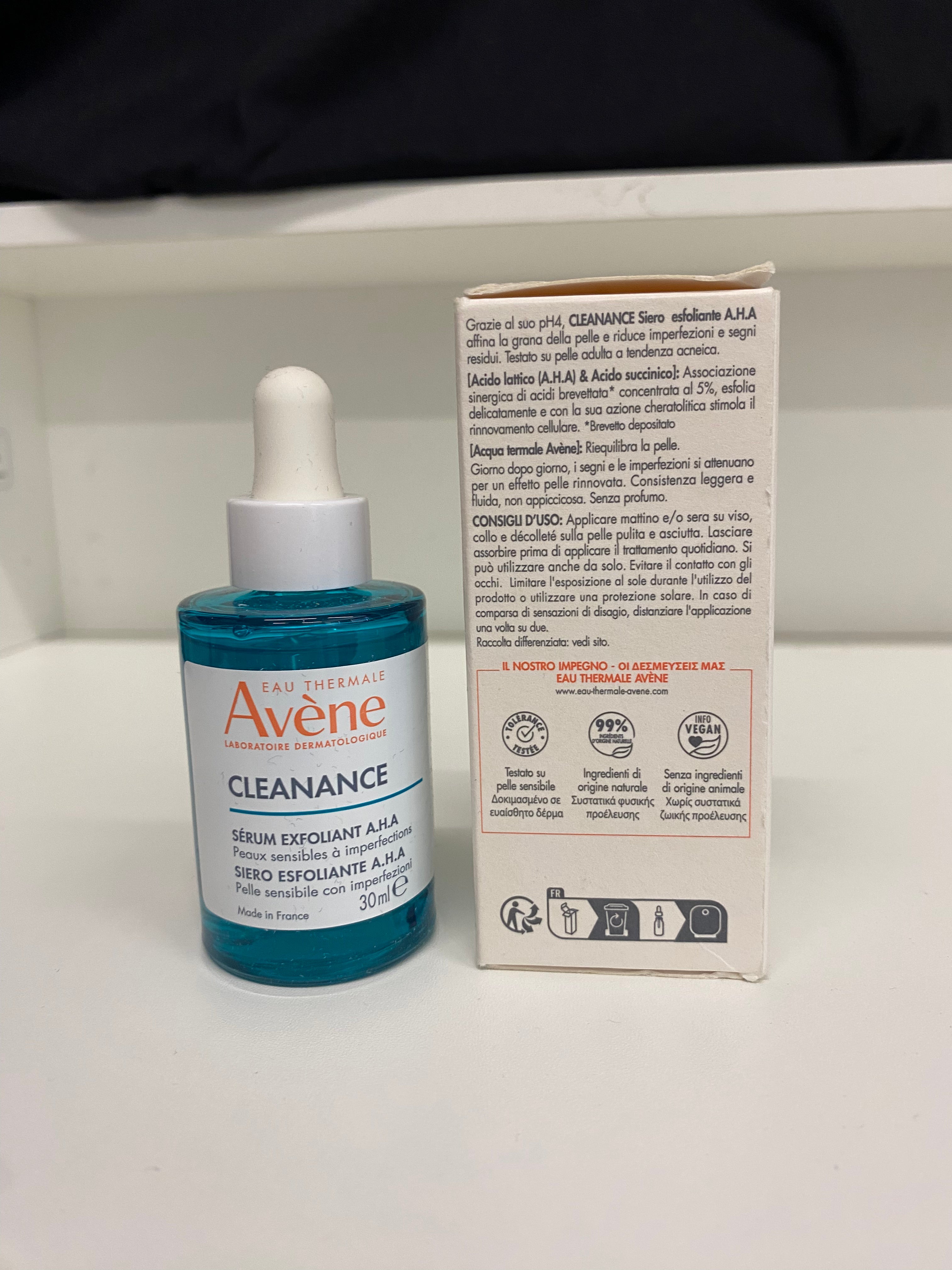 AVENE  CLEANANCE SIERO ESFOLIANTE A.H.A.