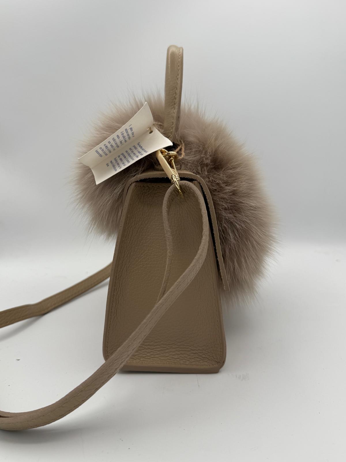 BLOCK36: BORSA CON TRACOLLA BEIGE IN ECO PELLICCIA