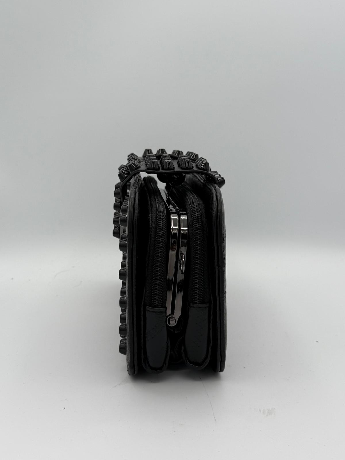 BLOCK36: POCHETTE CON TRACOLLA NERA